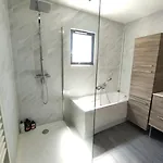 Maison Du Monde - Spacieuse Et Agreable Maison Croix