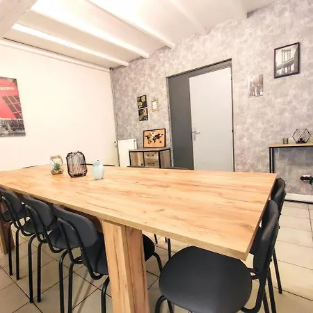 Maison Du Monde - Spacieuse Et Agreable Maison * Croix
