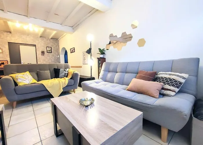 Maison Du Monde - Spacieuse Et Agreable Maison Holiday home